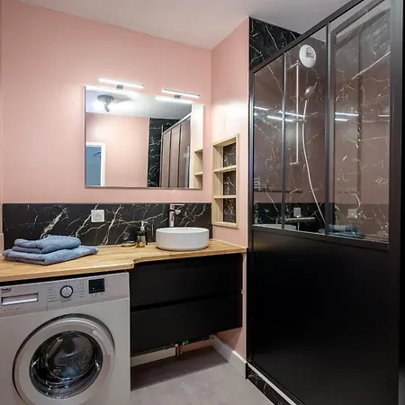 L Antre Ensoleillee Du Minotaure, Parking Toulouse