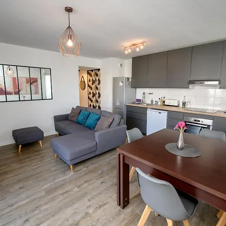 L Antre Ensoleillee Du Minotaure, Parking Apartamento