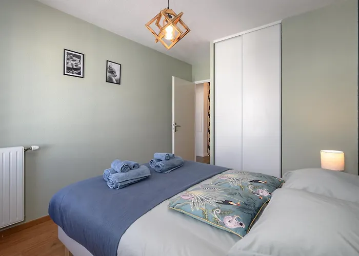 Daire L Antre Ensoleillee Du Minotaure, Parking *