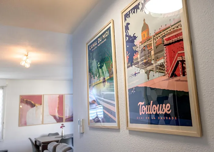 Daire L Antre Ensoleillee Du Minotaure, Parking Toulouse