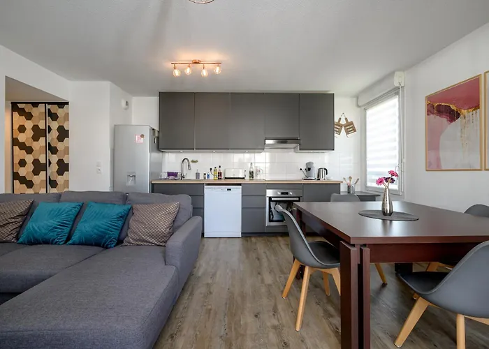 L Antre Ensoleillee Du Minotaure, Parking * טולוז